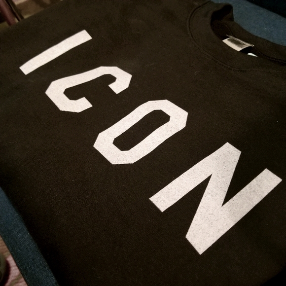 Schitt's Creek David Rose ICON Crew Sweatshirt - Picture 3 of 6